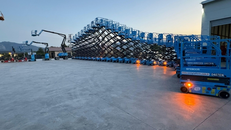 Günlük Manlift Kiralama İzmir, İzmir Günlük Kiralık Manlift, Günlük Platfrom Kiralama İzmir, İzmir Günlük Manlift Fiyatları